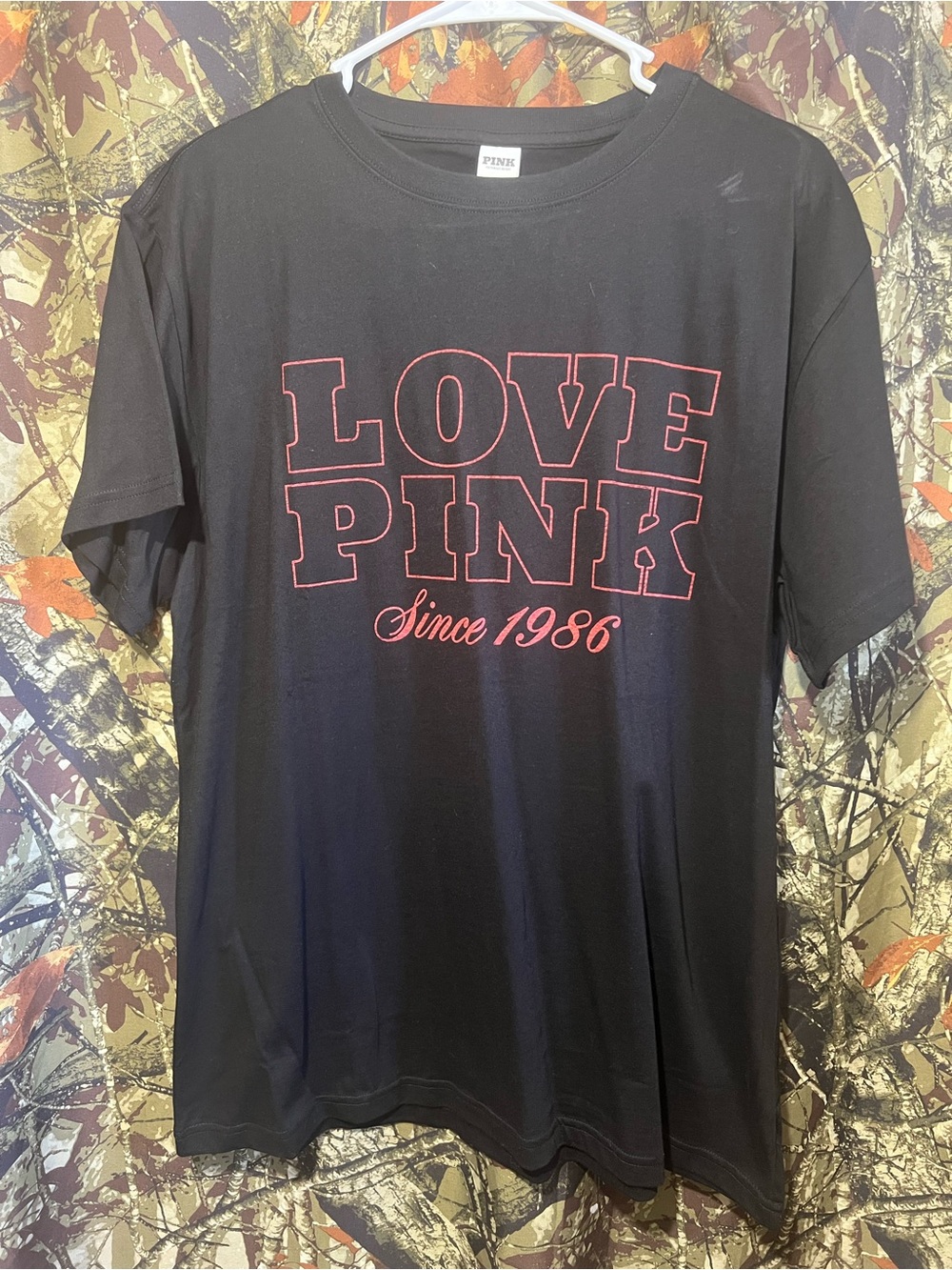VS PINK campus tee NWT